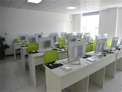 成都SEO培訓(xùn) 專業(yè)計(jì)算機(jī)服務(wù)助力企業(yè)網(wǎng)絡(luò)營銷